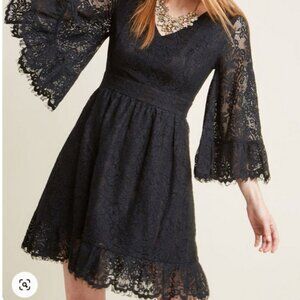Modcloth Through the Bluebells Dress M Gothic Black Lace Whimsigoth Bell Sleeve